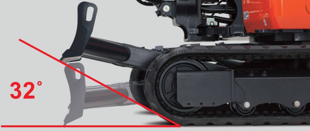 Kubota KX037-4 – lemiesz i kąt natarcia 32 stopnie